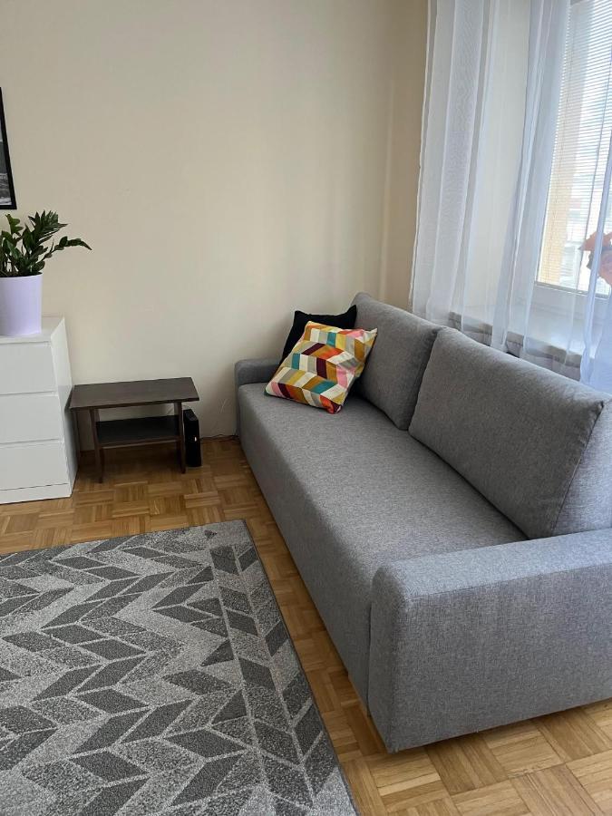 Apartment Kabaty Varşovia Exterior foto
